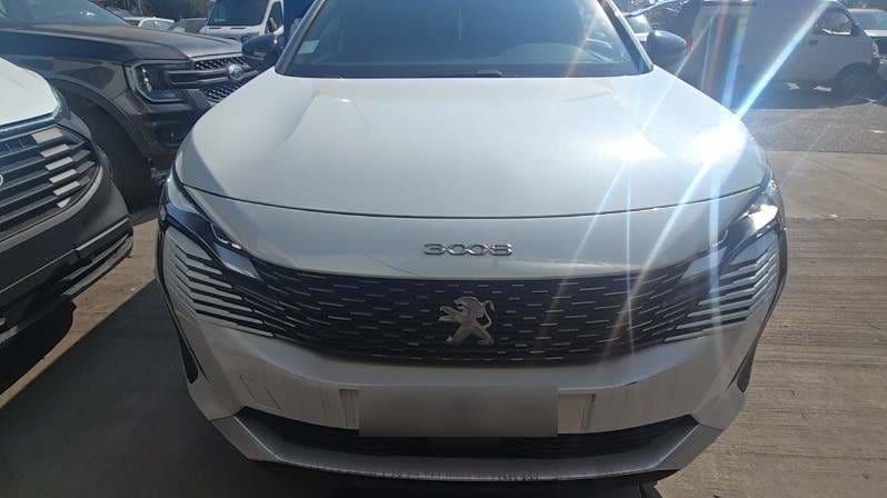 Peugeot 3008 1.2 Active Pack Puretech 130 4x2 Mt6 5p año 2024