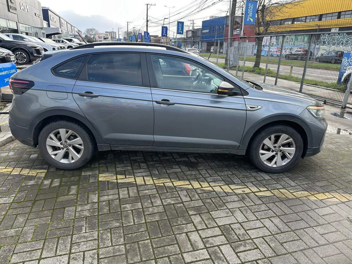 Volkswagen Nivus 1.0 Tsi Comfortline 4x2 At 5p año 2024