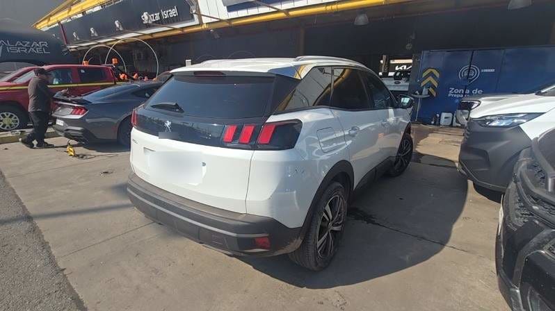 Peugeot 3008 1.2 Active Pack Puretech 130 4x2 Mt6 5p año 2024