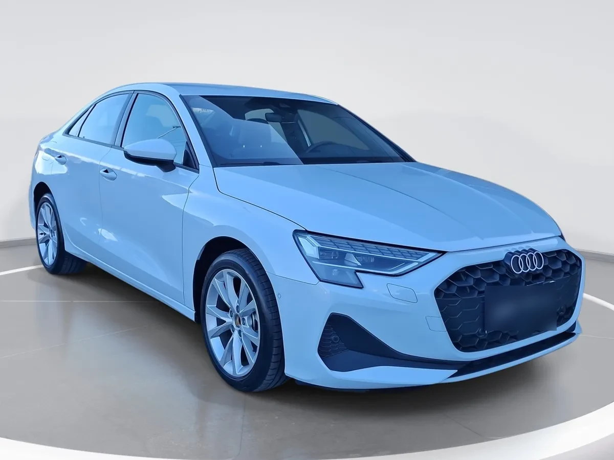 Audi A3 1.4 Tfsi Fl 35 Pi 4x2 Sdn At 4p año 2026
