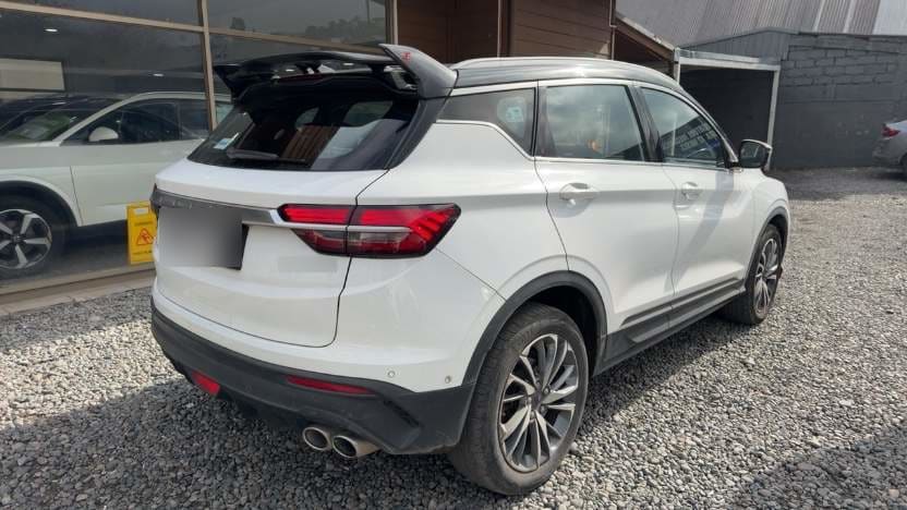 Geely Coolray 1.5 Gf Sport 4x2 At 5p año 2023