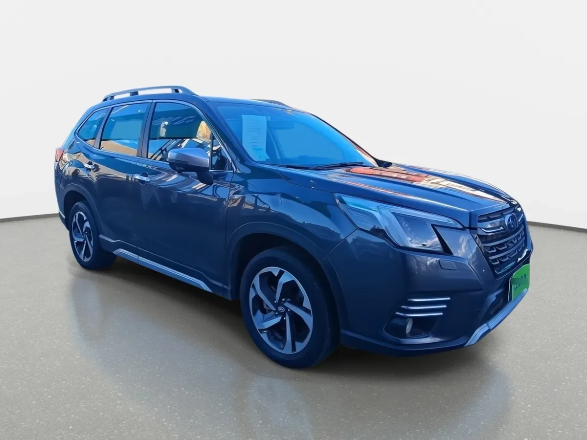 Subaru Forester 2.5i Limited Eyesight Gardx Awd At 5p año 2024