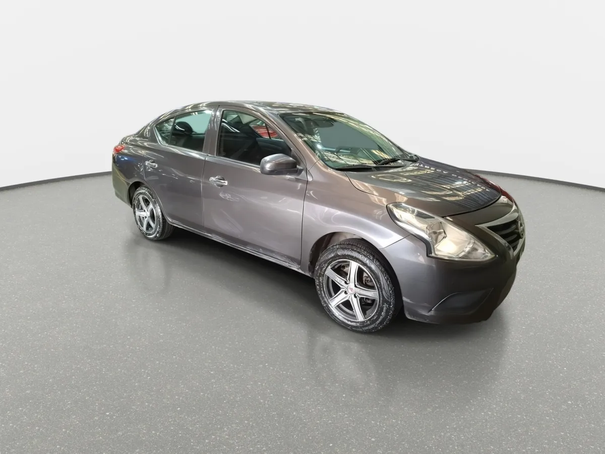 Nissan Versa 1.6 Sense Mt 4p año 2017