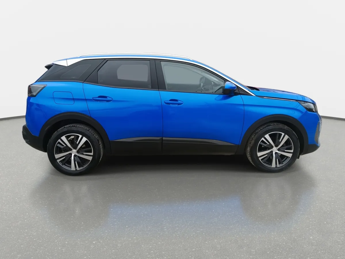 Peugeot 3008 1.2 Active Puretech 4x2 130 Mt6 5p año 2021