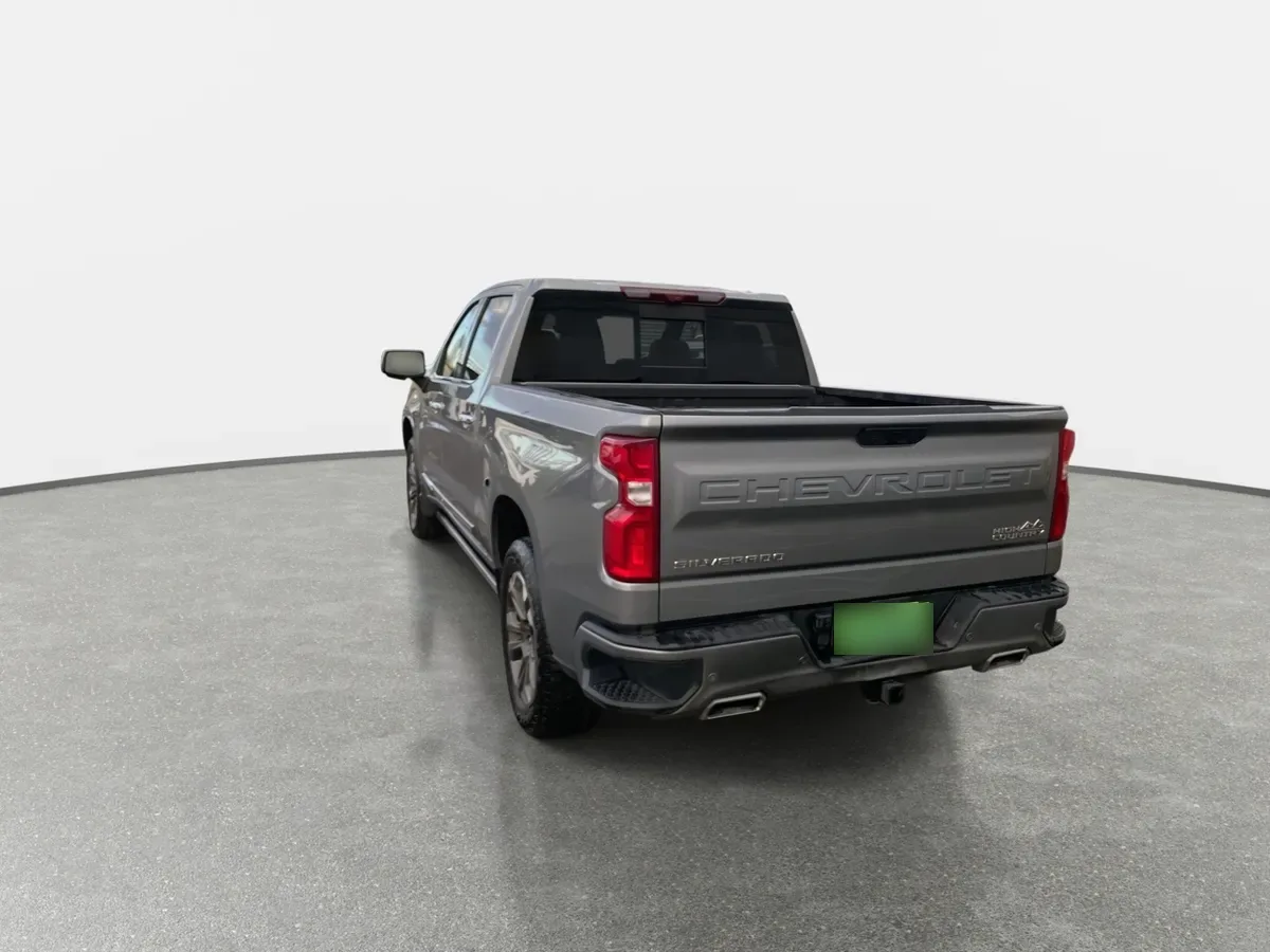 Chevrolet Silverado 3.0 High Country 4x4 At 4p año 2025