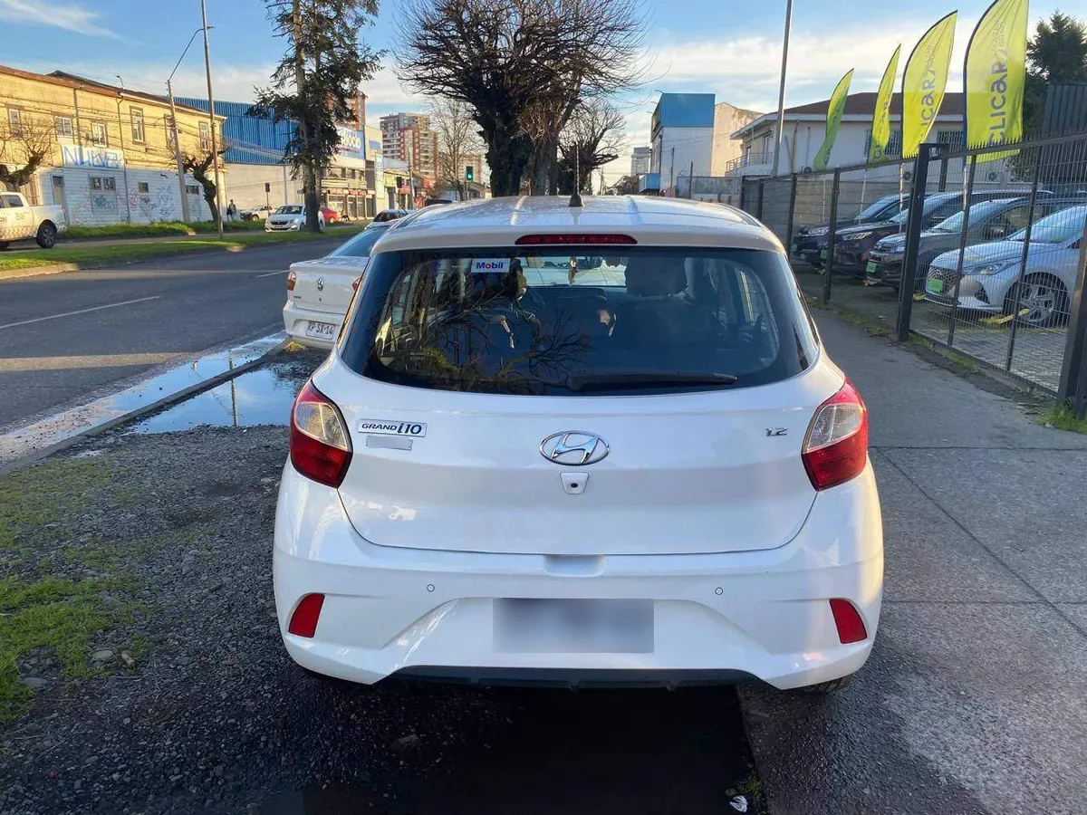 Hyundai Grand I10 1.2 Plus 4x2 Hb Mt 5p año 2023