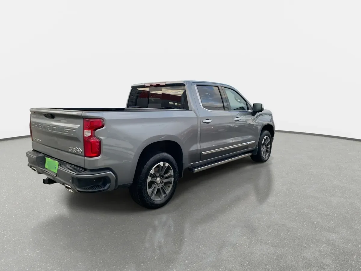 Chevrolet Silverado 3.0 High Country 4x4 At 4p año 2025