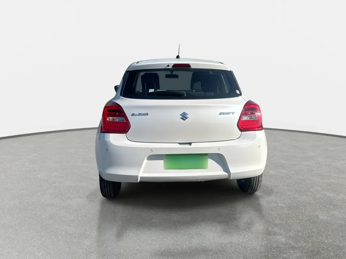 Suzuki Swift 1.2 Gl 4x2 Hb Mt 5p año 2024