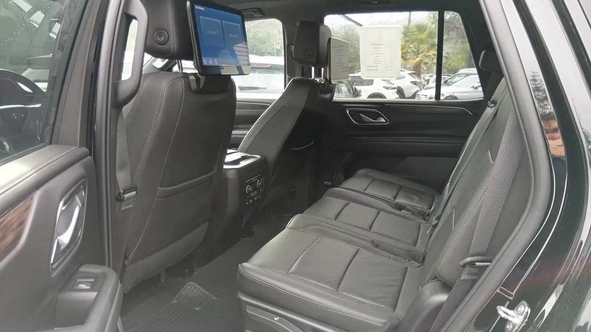 Chevrolet Tahoe 5.3 Z71 4x4 At 5p año 2023