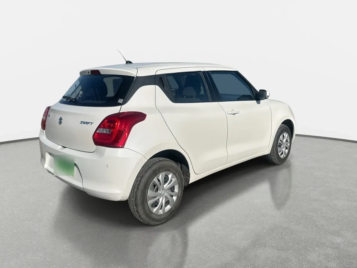 Suzuki Swift 1.2 Gl 4x2 Hb Mt 5p año 2024