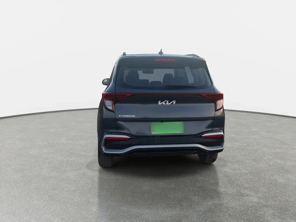 Kia Carens 1.4l Ex Turbo-Gdi Full 4x2 7dct At 5p año 2022