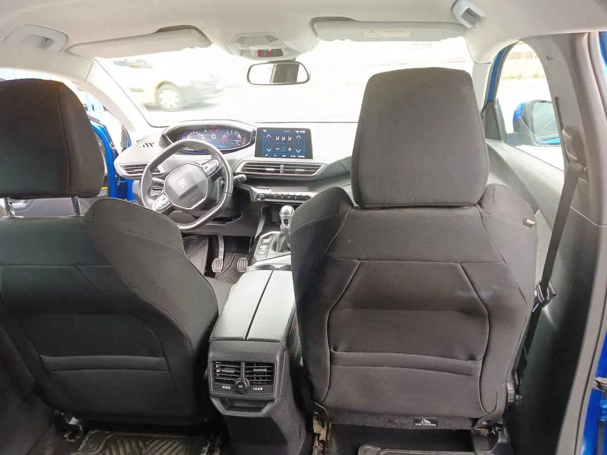Peugeot 3008 1.2 Active Puretech 4x2 130 Mt6 5p año 2021