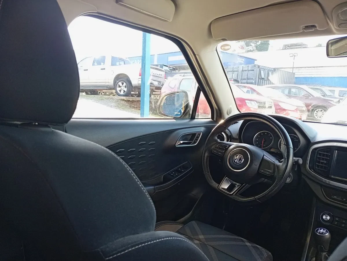 MG Mg 3 1.5 Comfort 4x2 Hb Mt 5p año 2022