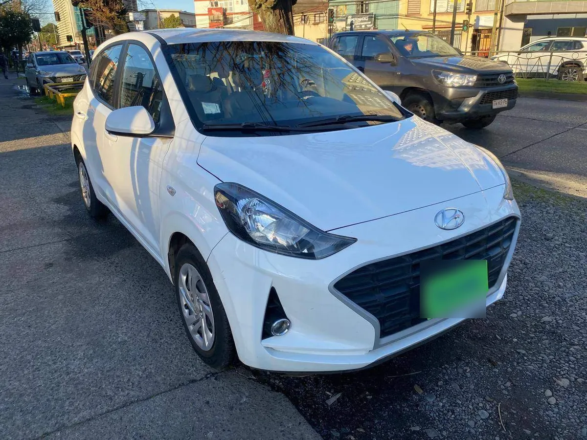 Hyundai Grand I10 1.2 Plus 4x2 Hb Mt 5p año 2023