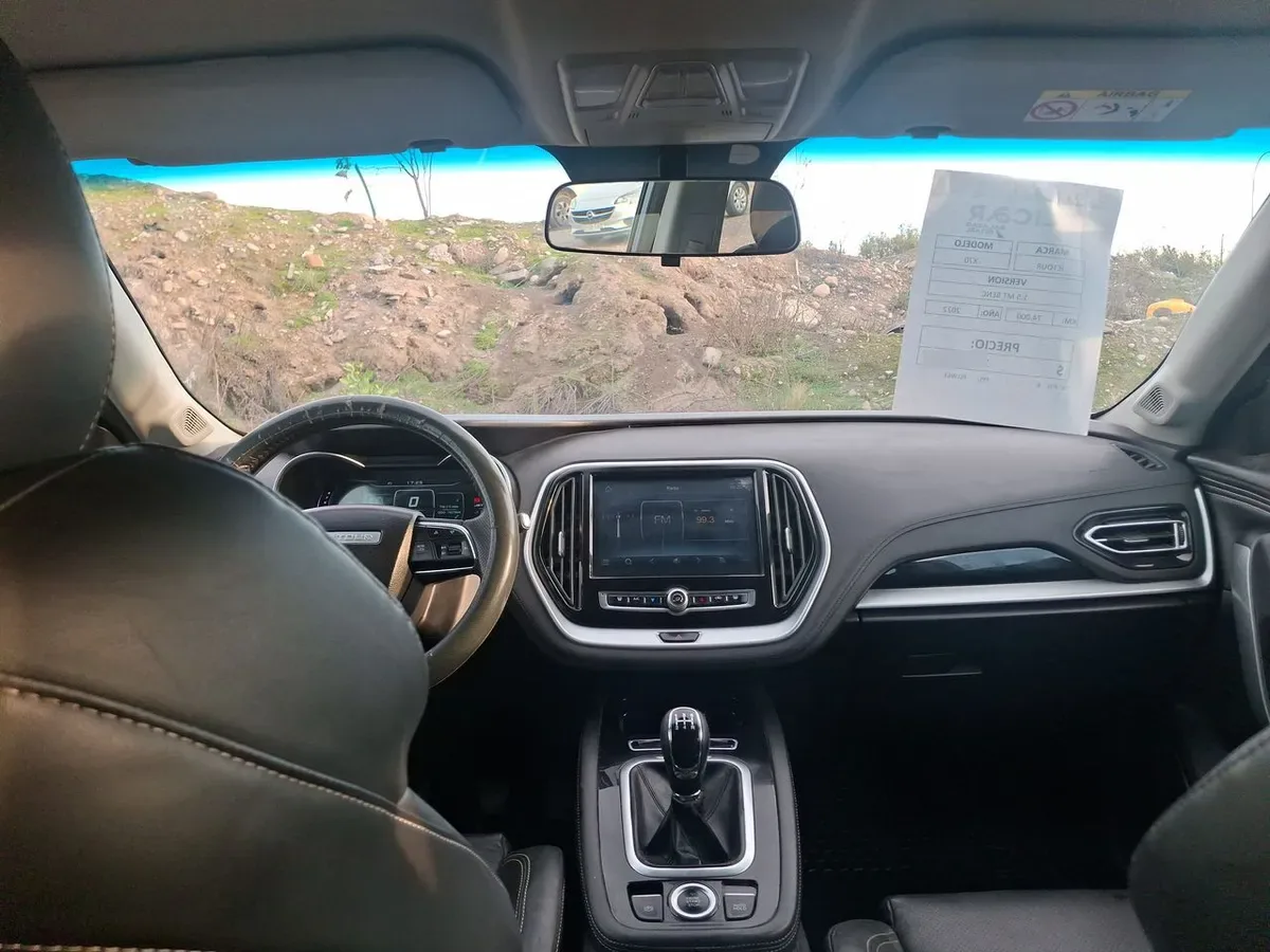 Jetour X70 1.5t Gls 4x2 Mt 5p año 2022