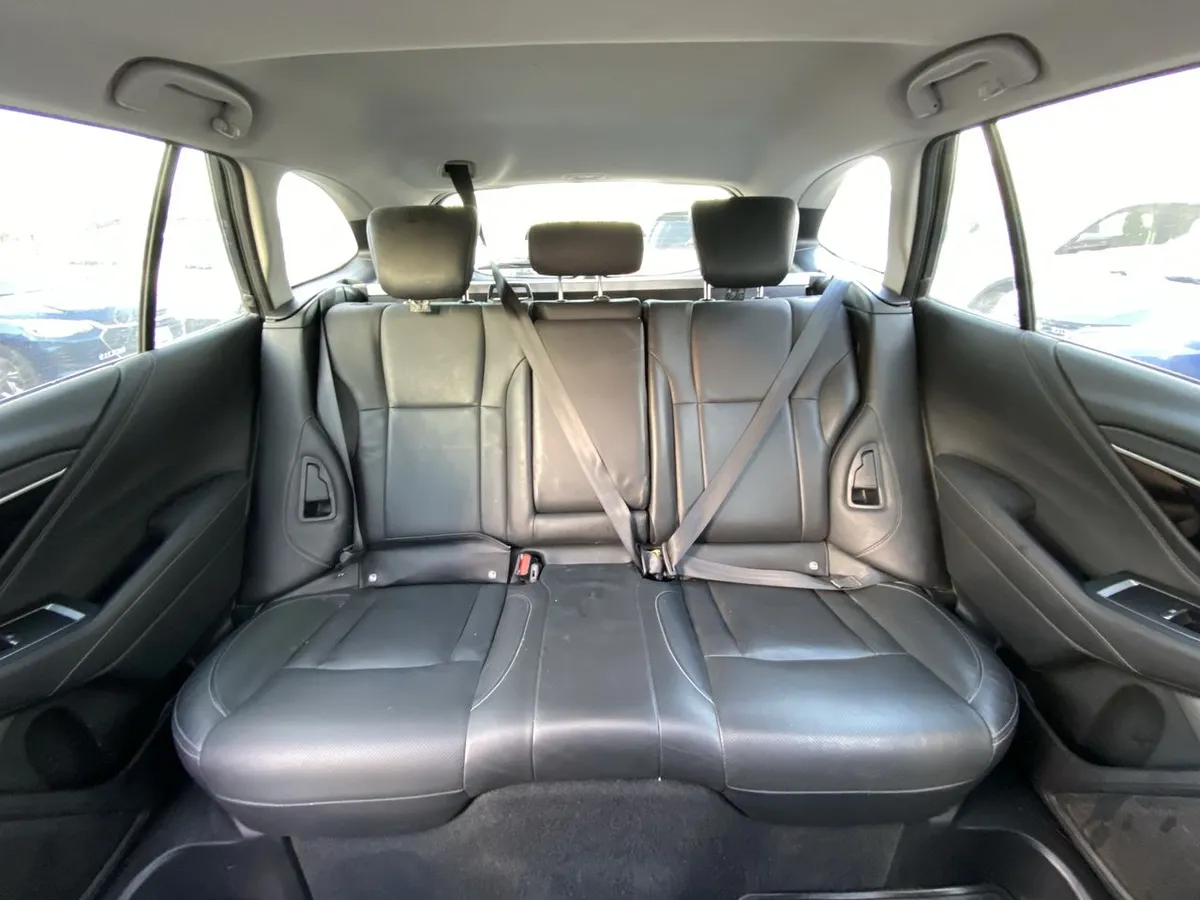 Subaru Outback 2.5i Touring Awd Cvt At 5p año 2022