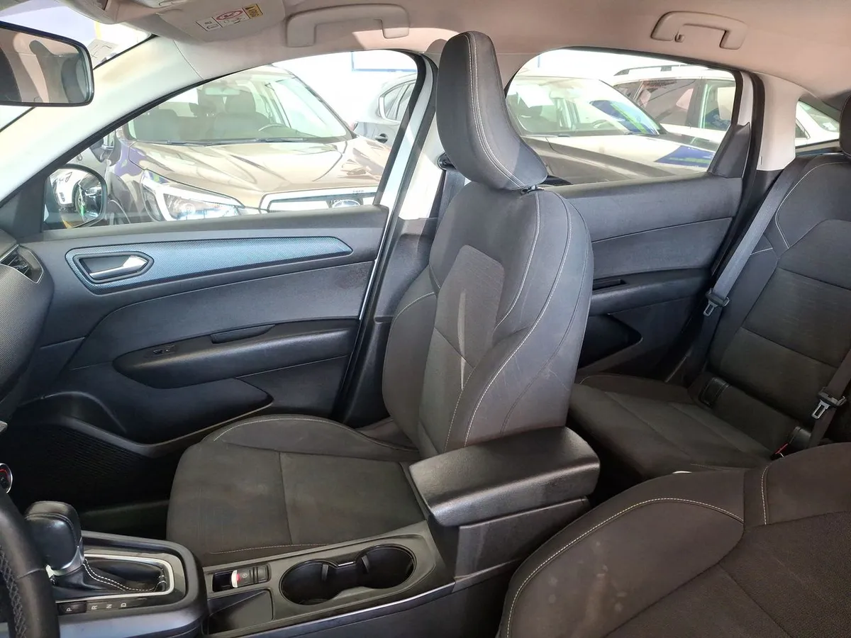 Renault Arkana 1.3 Intens 4x2 At 5p año 2021