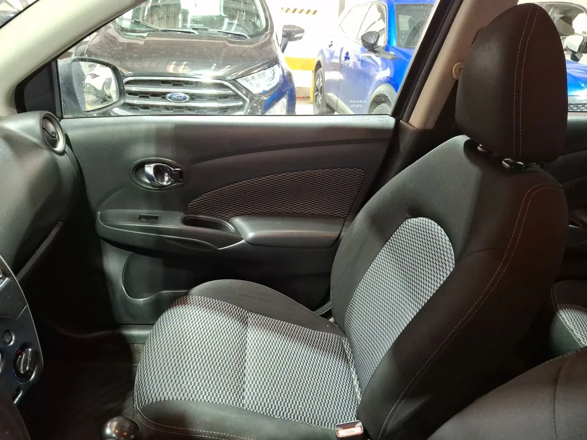 Nissan Versa 1.6 Sense Mt 4p año 2017