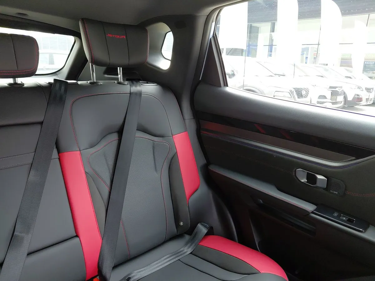 Jetour Dashing 1.6t Gdi Limited 4x2 Dct At 5p año 2026