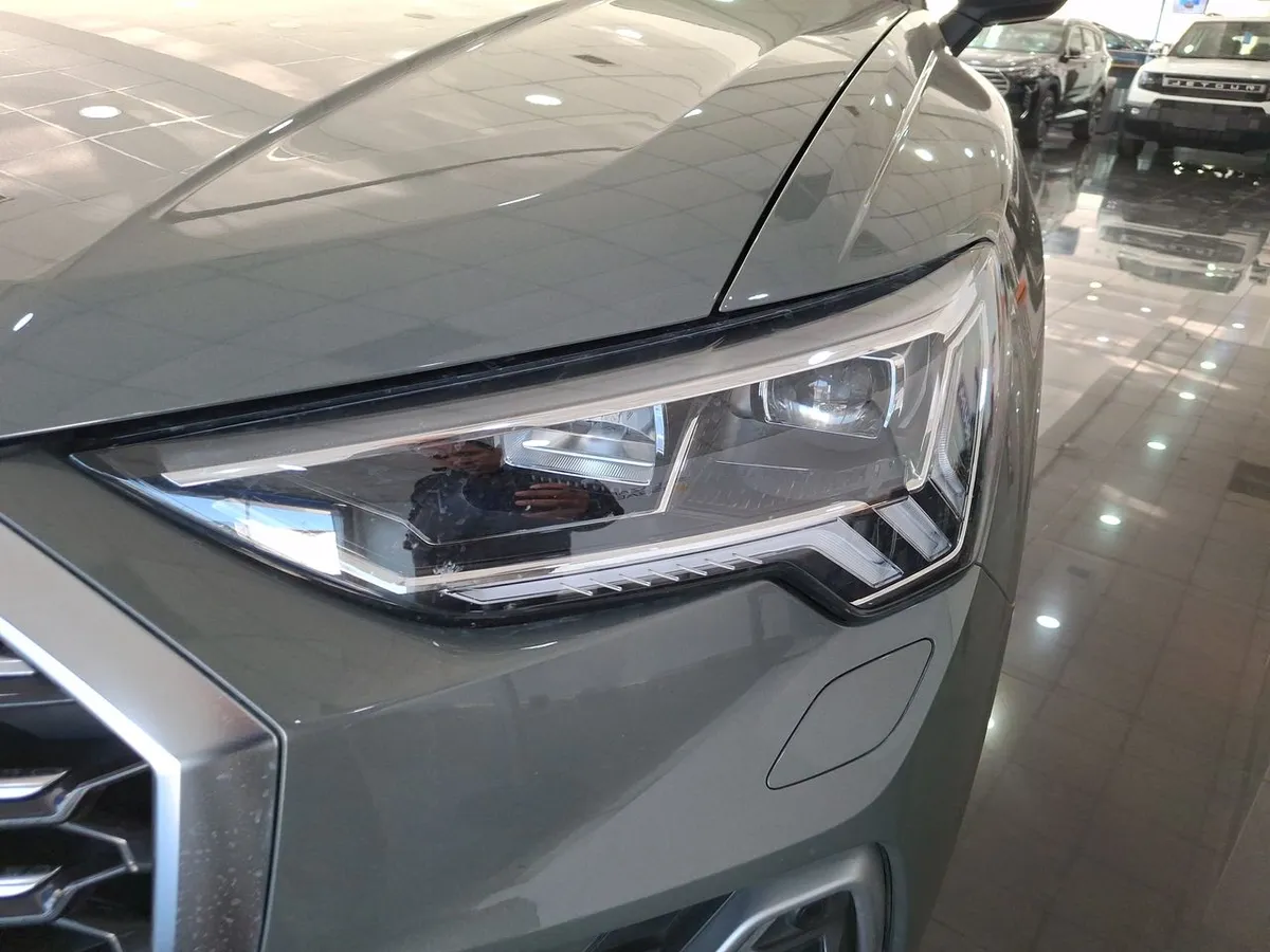 Audi Q3 1.4 35 Tfsi Sportback Sport 4x2 S-Tronic At 5p año 2025