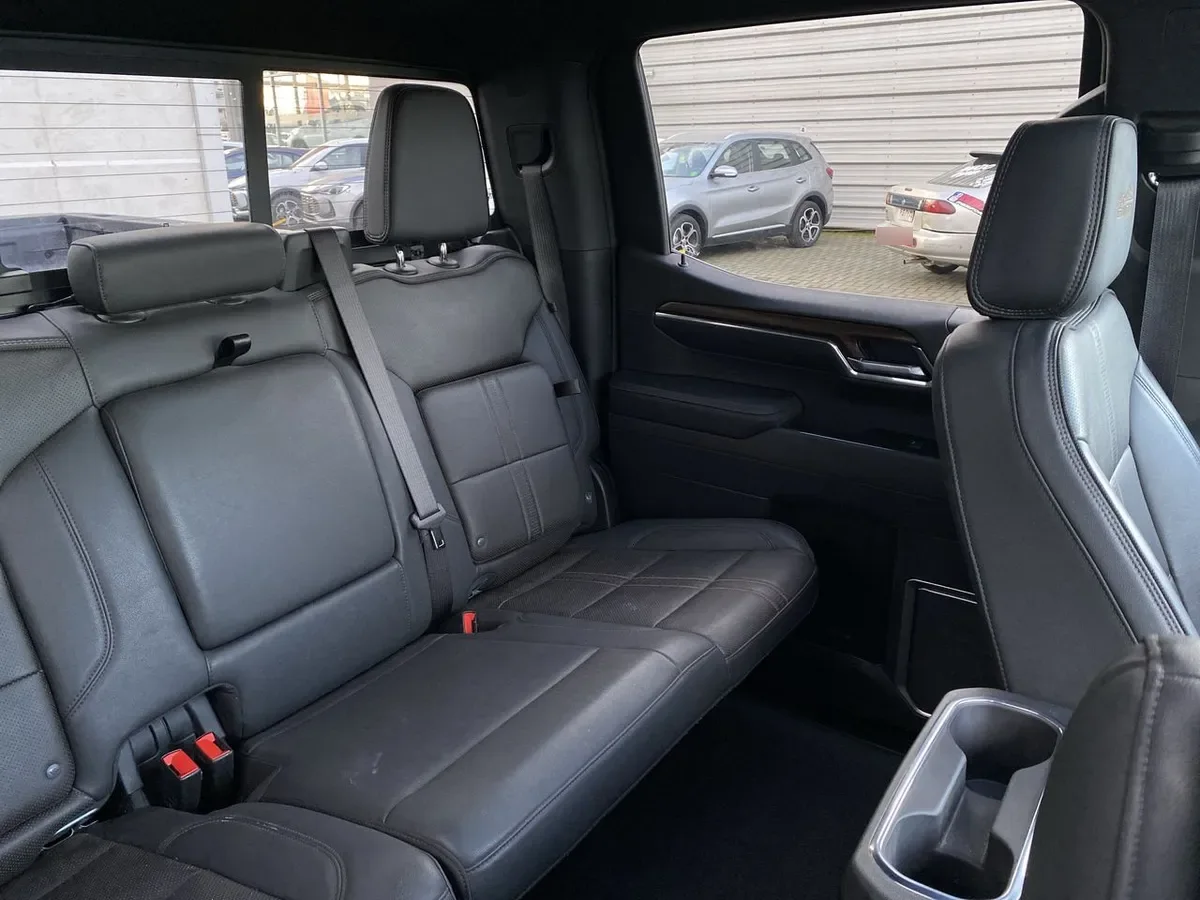 Chevrolet Silverado 3.0 High Country 4x4 At 4p año 2025