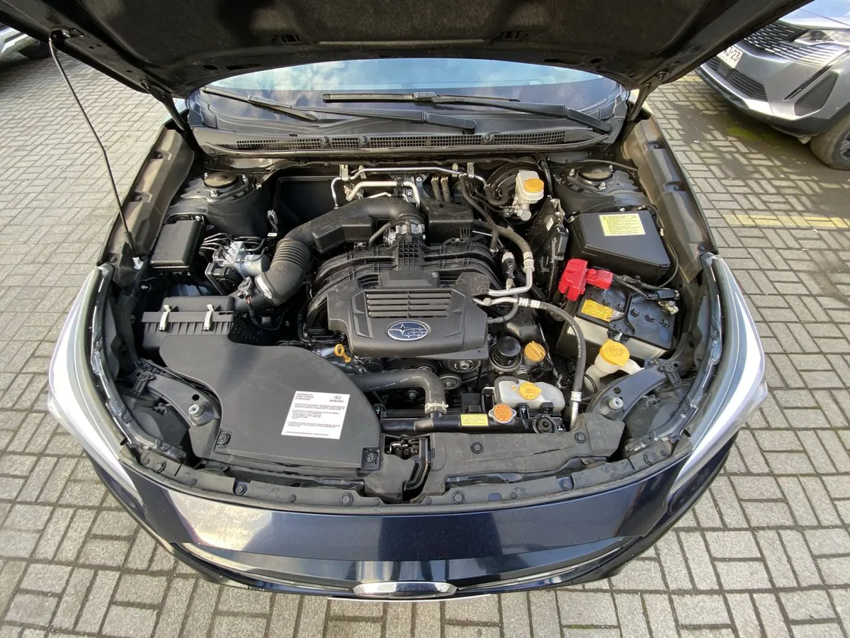 Subaru Outback 2.5i Touring Awd Cvt At 5p año 2022