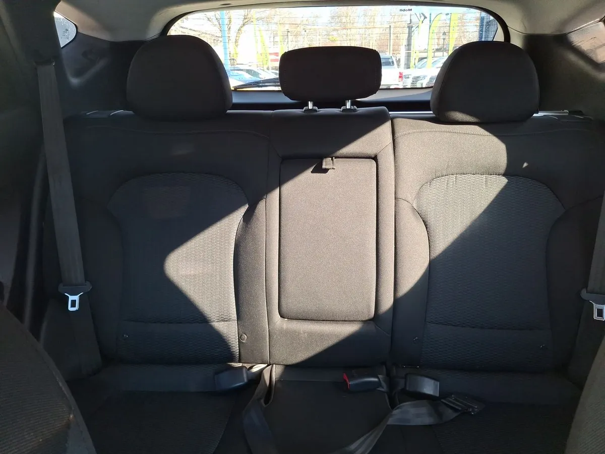 Hyundai Tucson 2.0 Gl Crdi Diesel 4wd Lm Pe At 5p año 2016