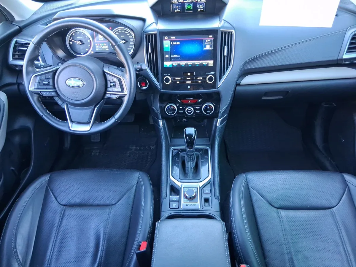Subaru Forester 2.5i Limited Eyesight Gardx Awd At 5p año 2024