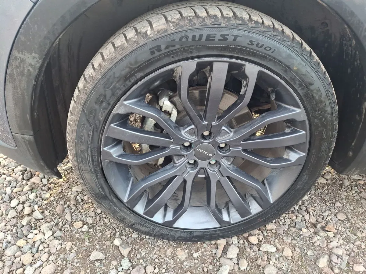 Jetour X70 1.5t Gls 4x2 Mt 5p año 2022