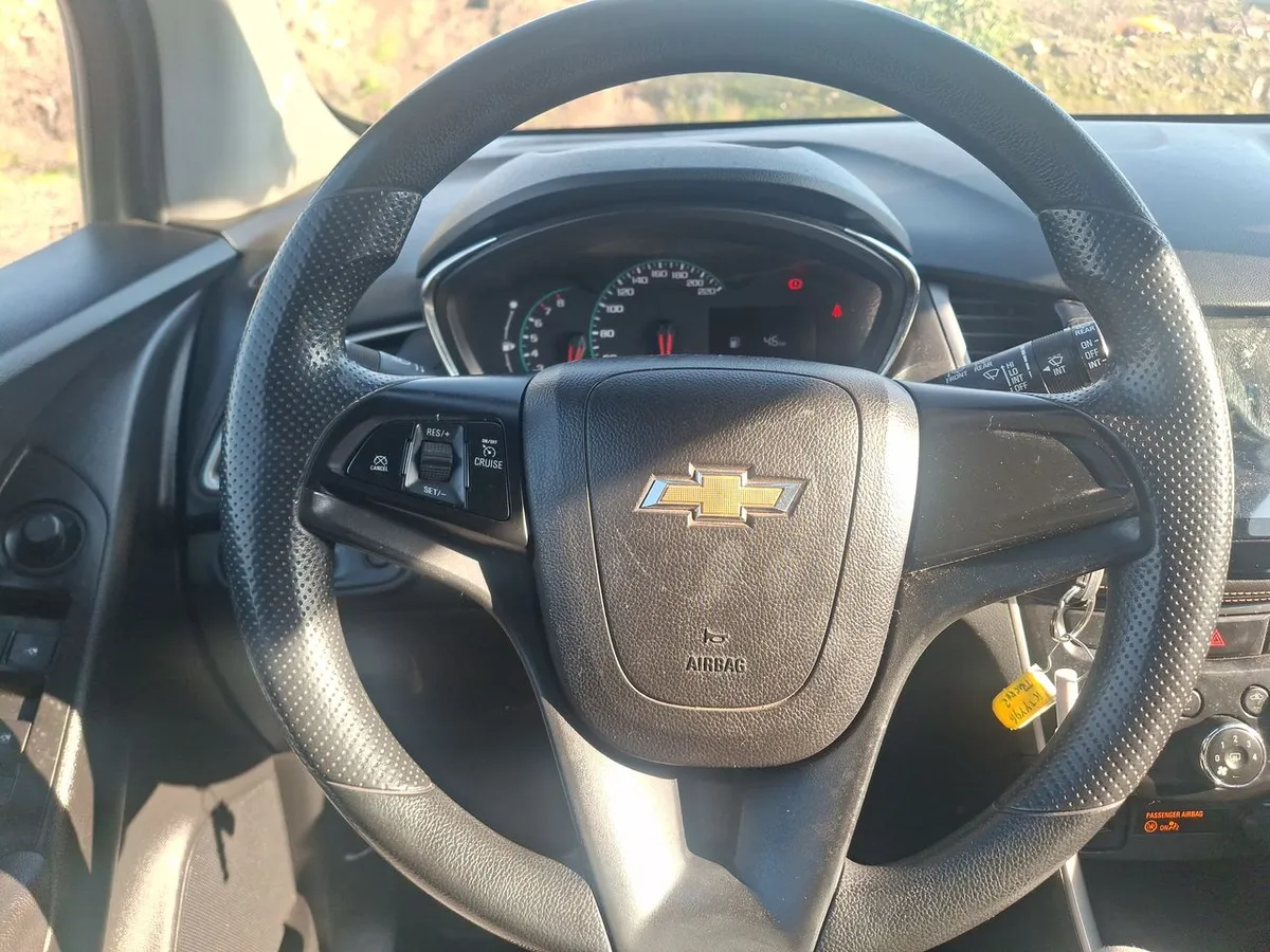 Chevrolet Tracker 1.8 Ls Fwd E5 Mt 5p año 2018