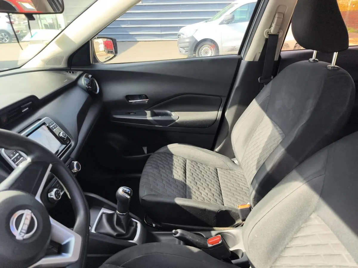 Nissan Kicks 1.6 Sense 4x2 Mt 5p año 2022