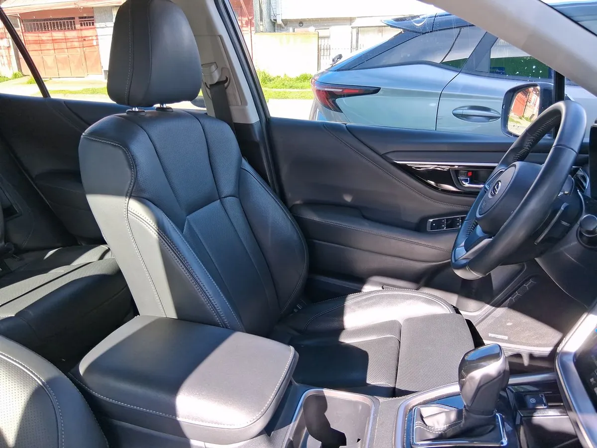 Subaru Outback 2.5i Touring Awd Cvt At 5p año 2023