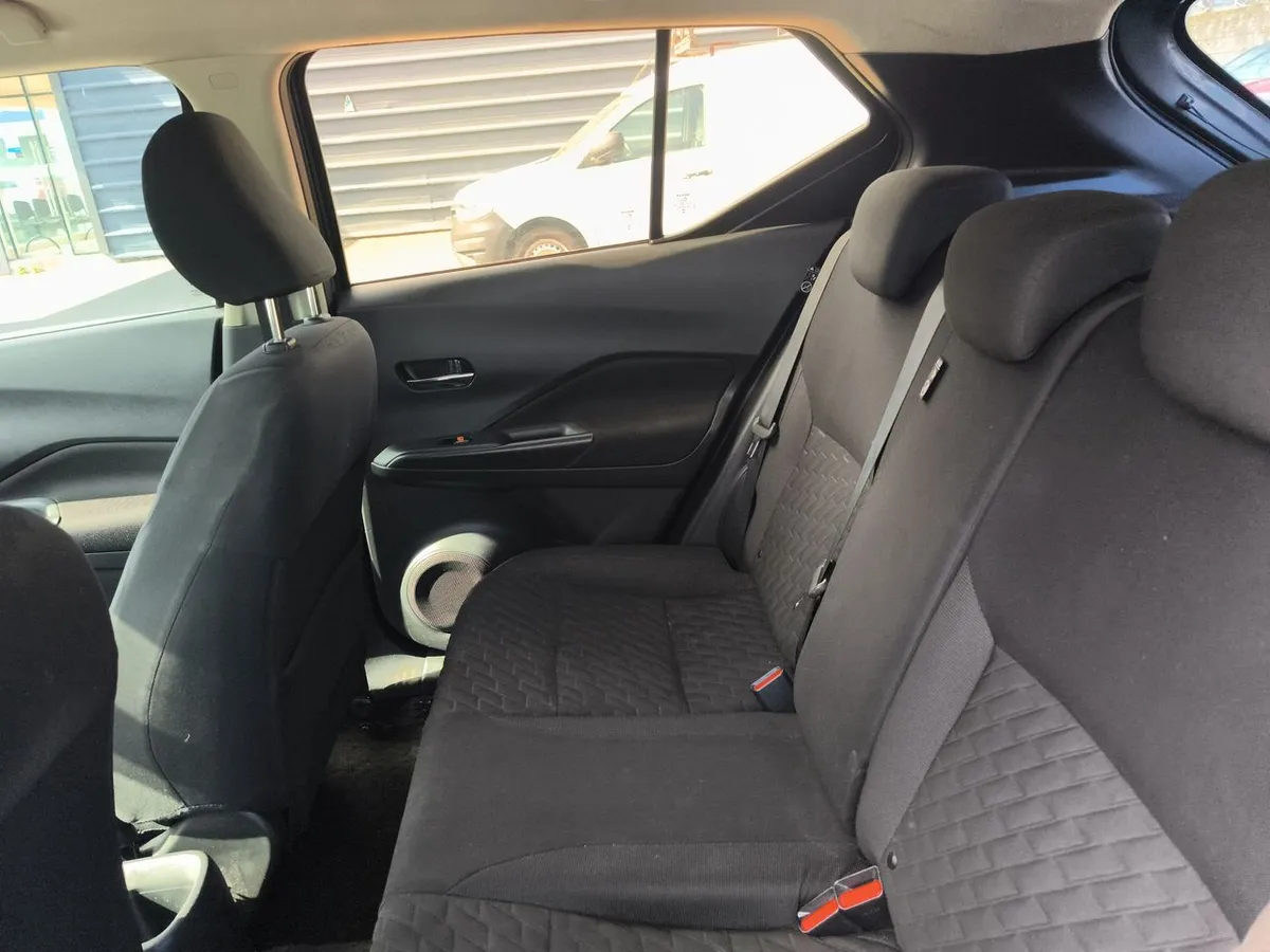 Nissan Kicks 1.6 Sense 4x2 Mt 5p año 2022