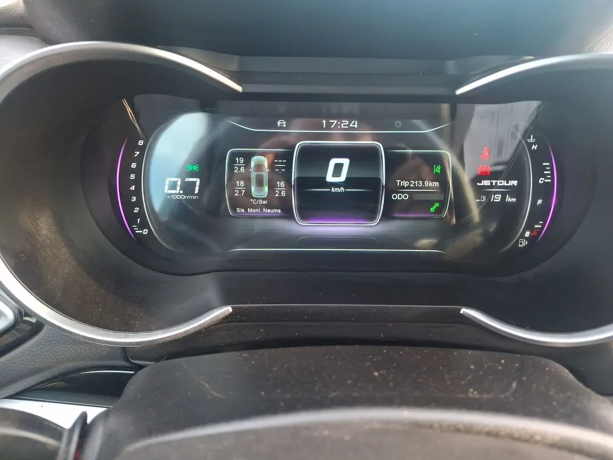 Jetour X70 1.5t Gls 4x2 Mt 5p año 2022