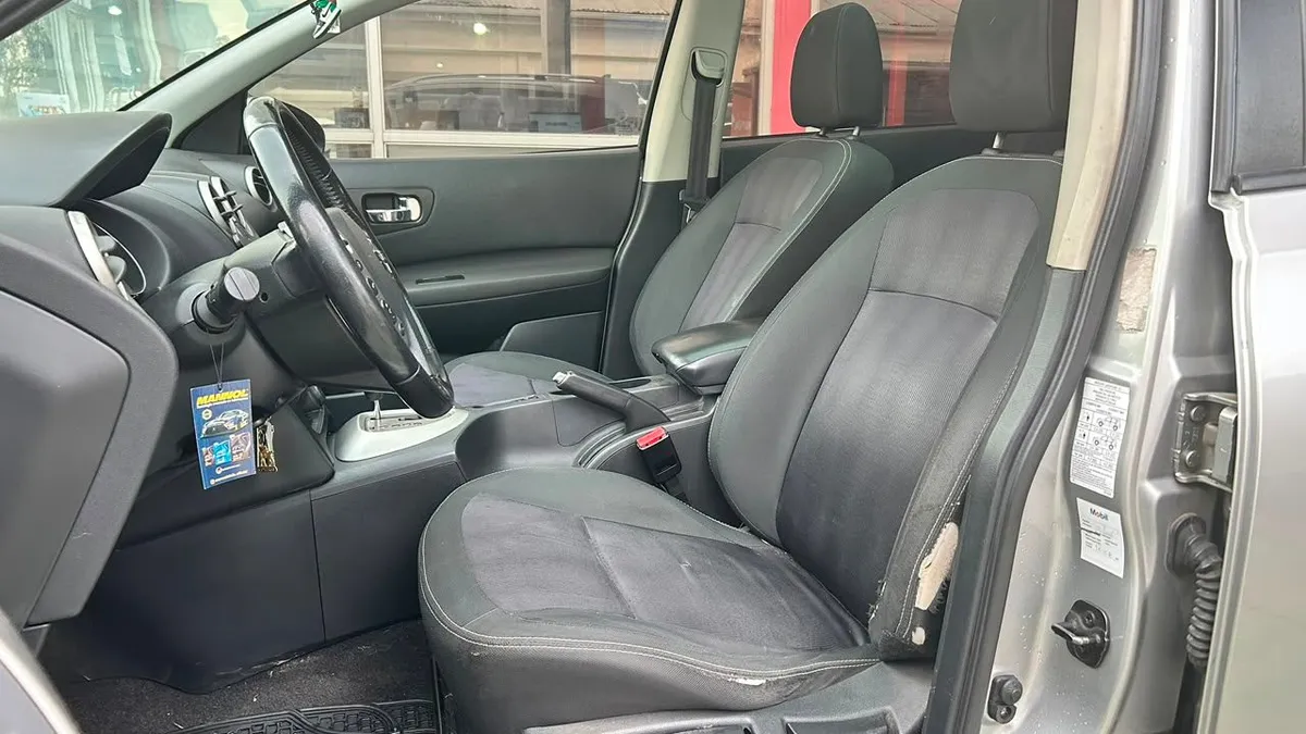 Nissan Qashqai +2 2.0 4x2 At 5p año 2014