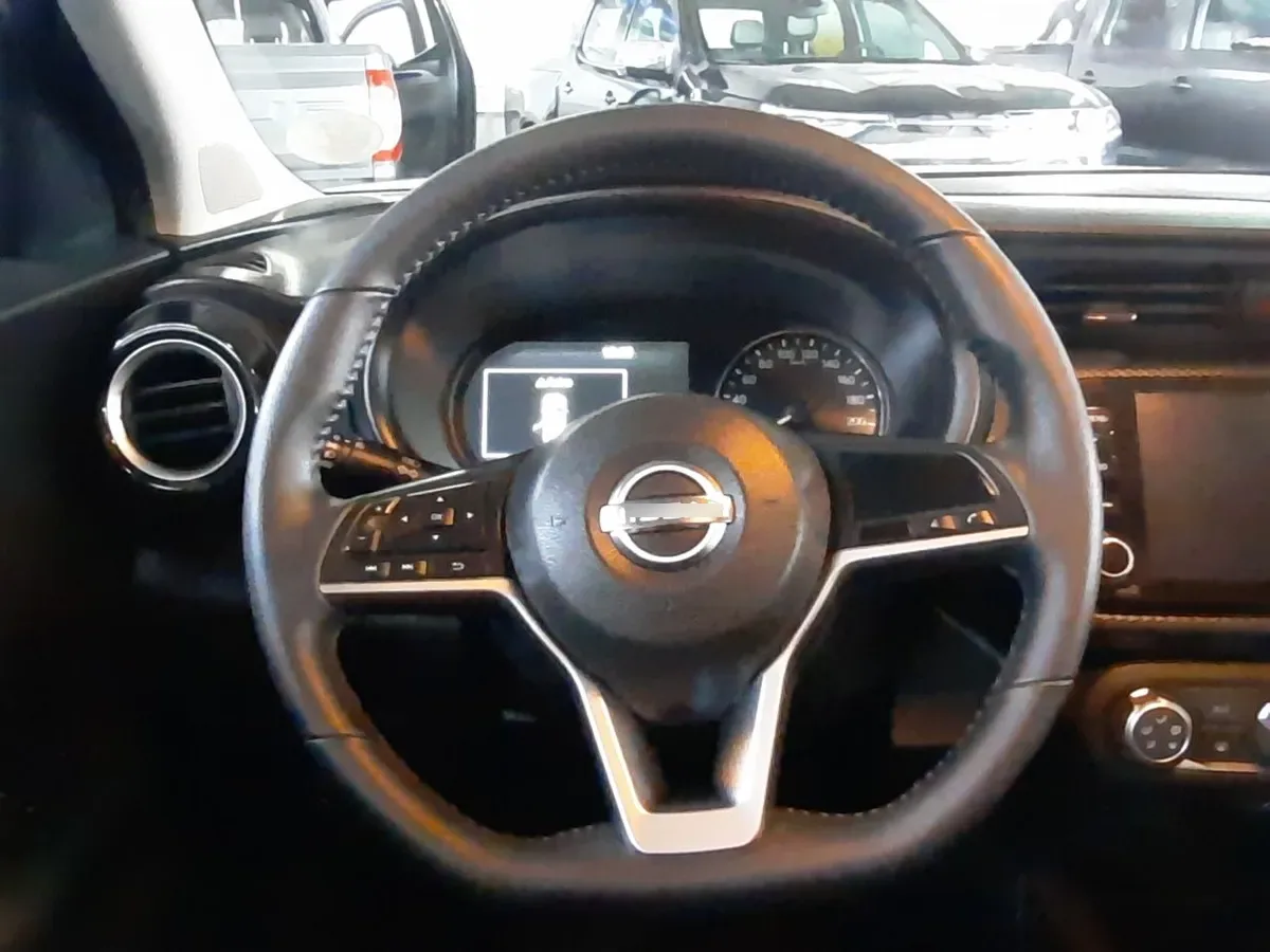 Nissan Kicks 1.6 Advance 4x2 Mt 5p año 2023