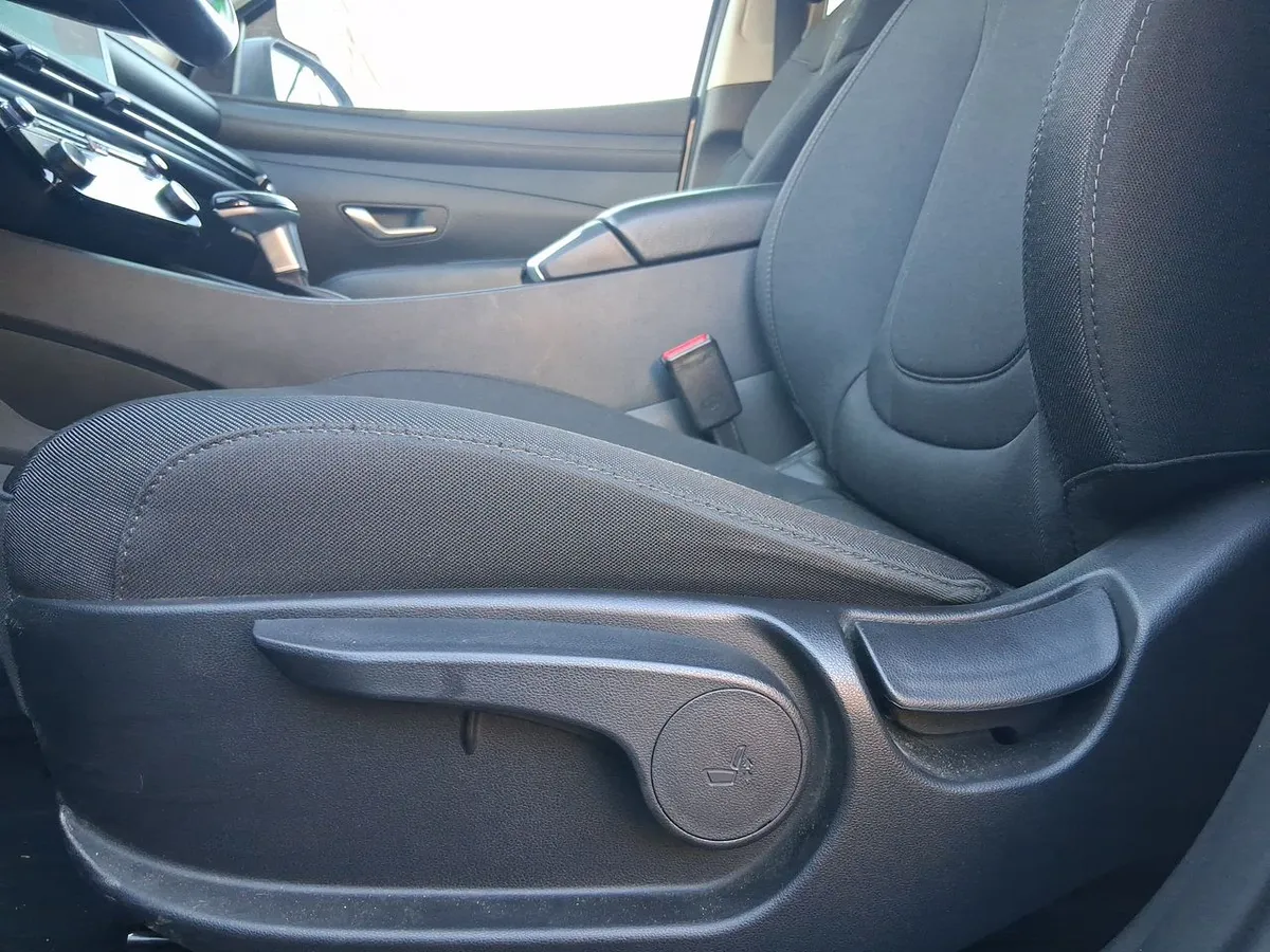 Hyundai Tucson 2.0 Nx4 Plus Fl Diesel 4wd At 5p año 2025