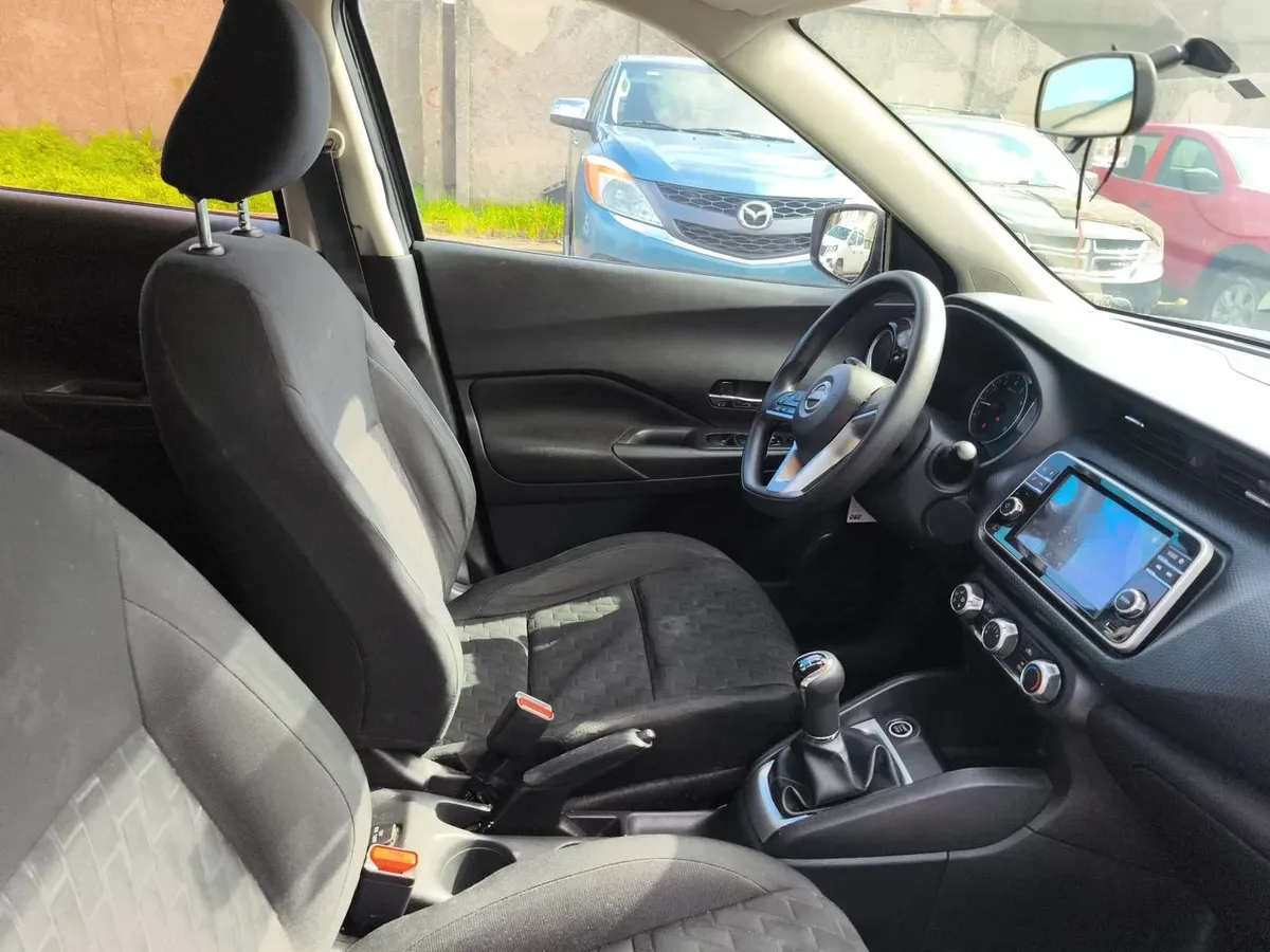 Nissan Kicks 1.6 Sense 4x2 Mt 5p año 2022
