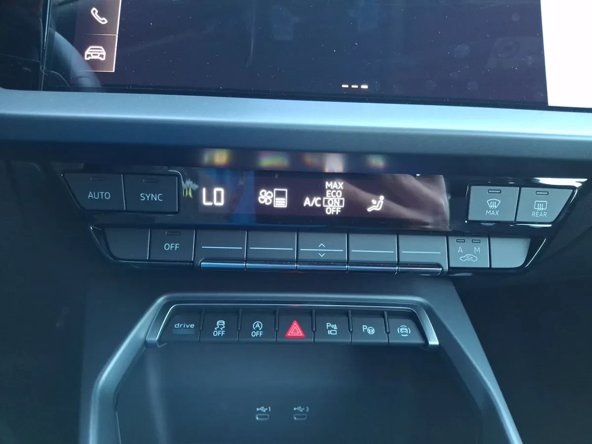 Audi A3 1.4 Tfsi Fl 35 Pi 4x2 Sdn At 4p año 2026