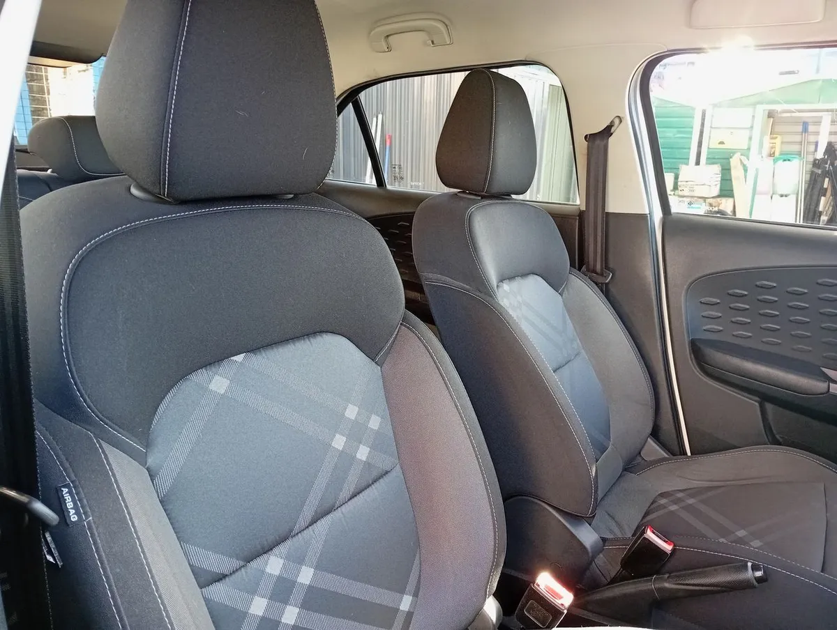 MG Mg 3 1.5 Comfort 4x2 Hb Mt 5p año 2022