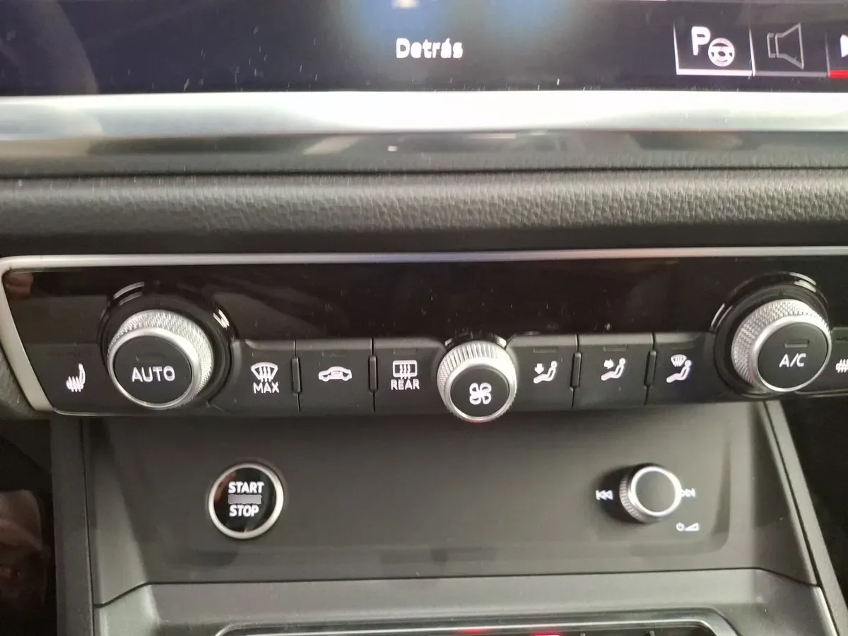 Audi Q3 1.4 35 Tfsi Sportback Sport 4x2 S-Tronic At 5p año 2025
