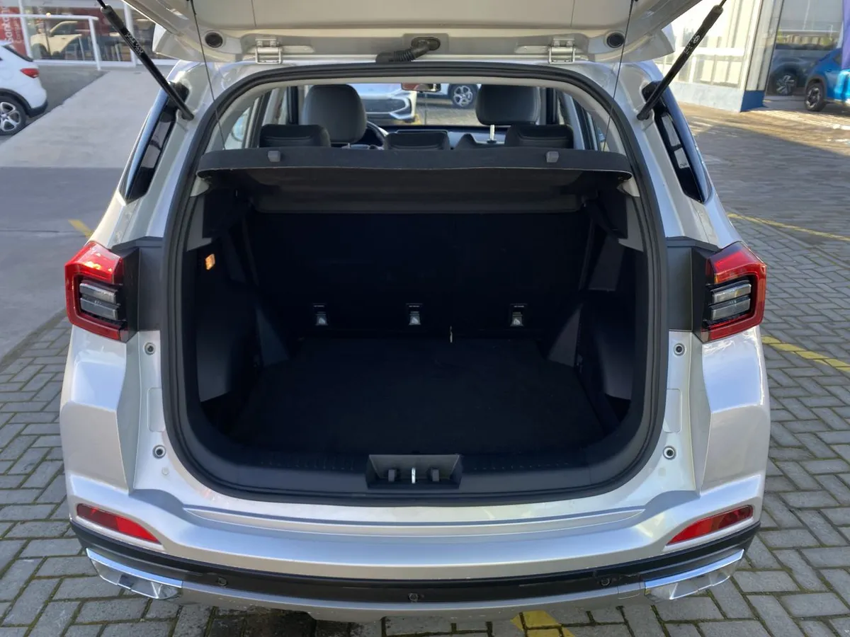 Chery Tiggo 3 Pro 1.5t Glx 4x2 Mt 5p año 2025