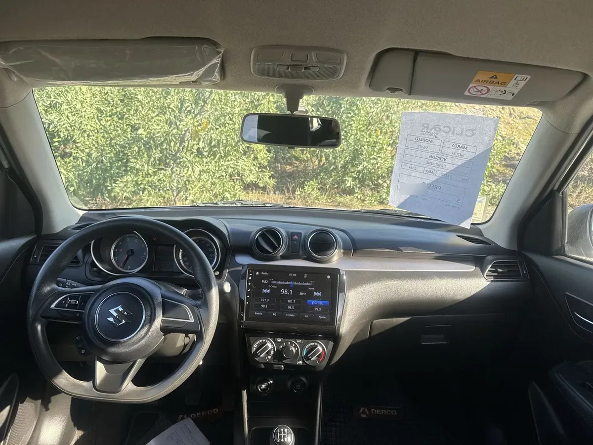 Suzuki Swift 1.2 Gl 4x2 Hb Mt 5p año 2024