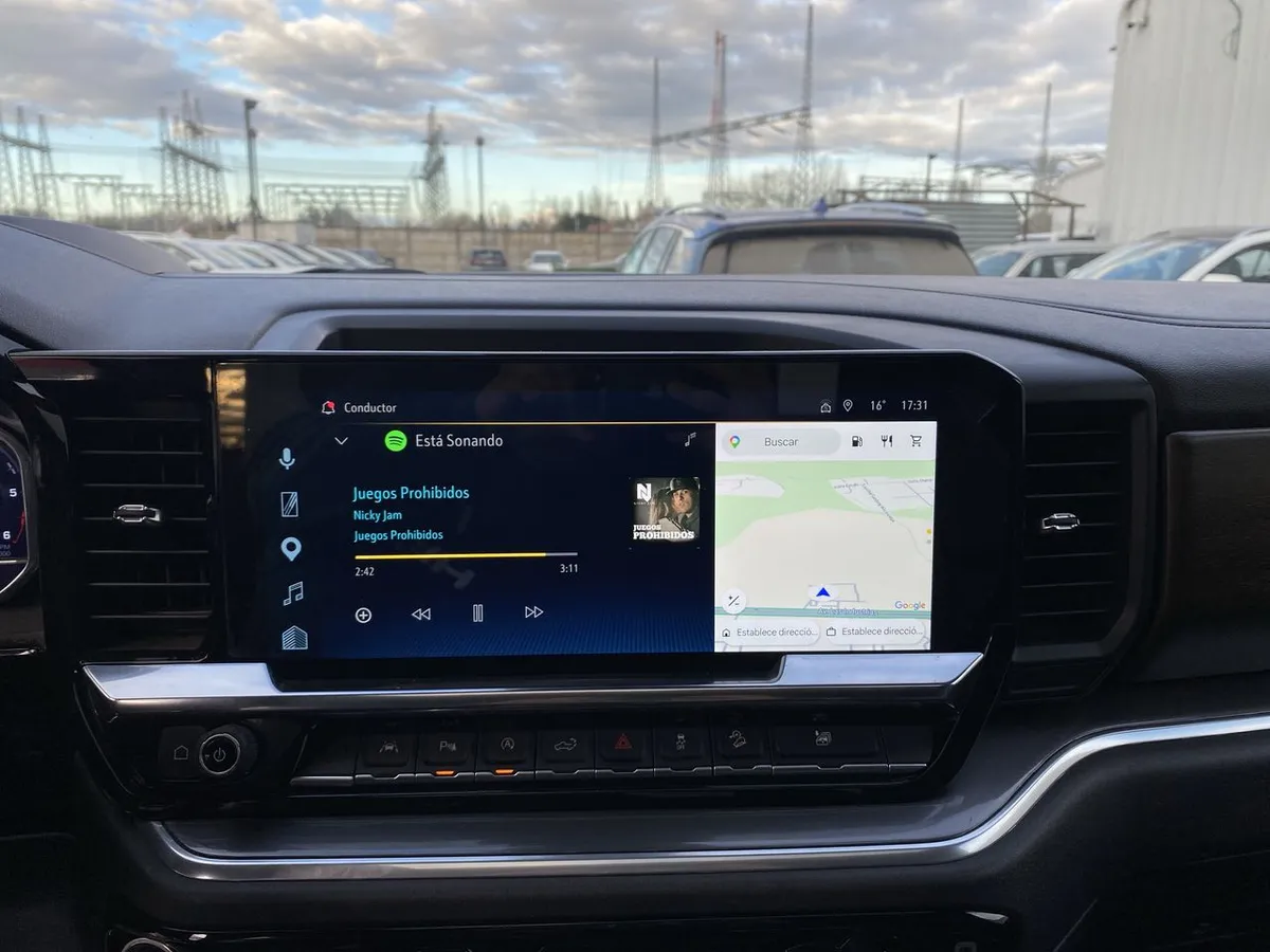 Chevrolet Silverado 3.0 High Country 4x4 At 4p año 2025