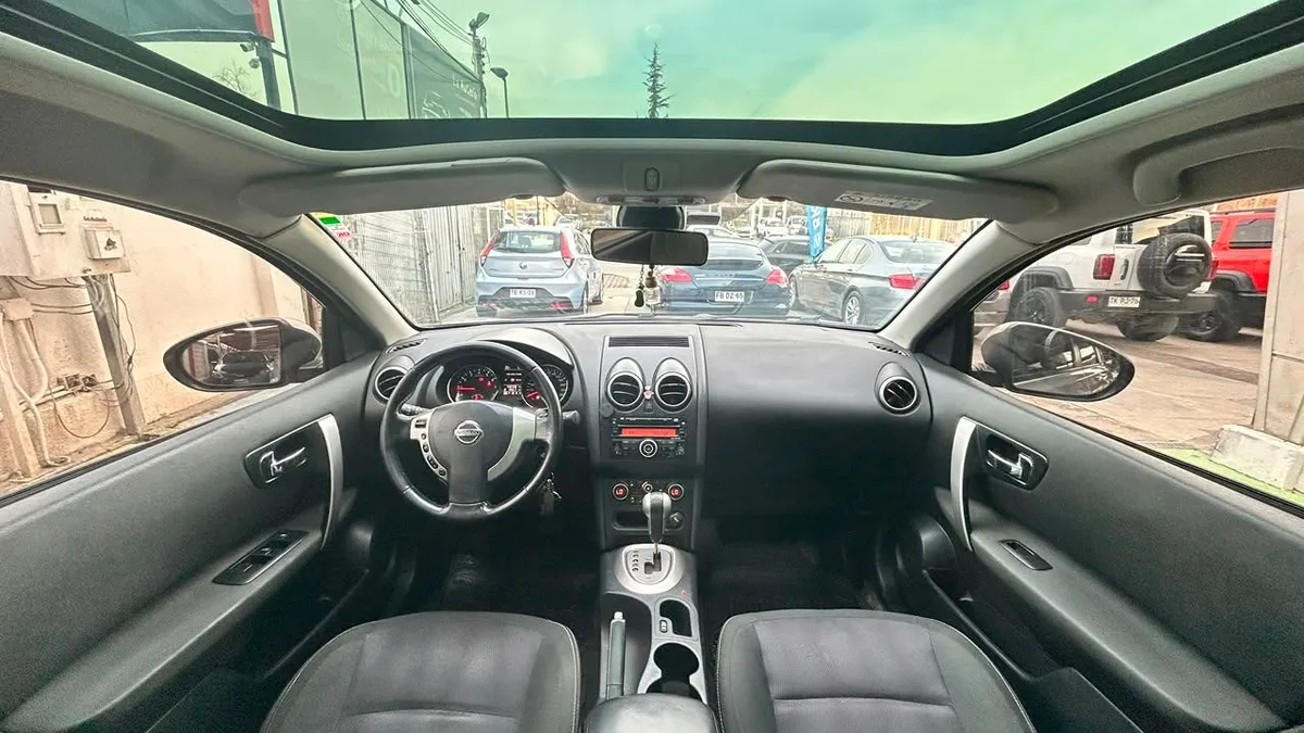 Nissan Qashqai +2 2.0 4x2 At 5p año 2014