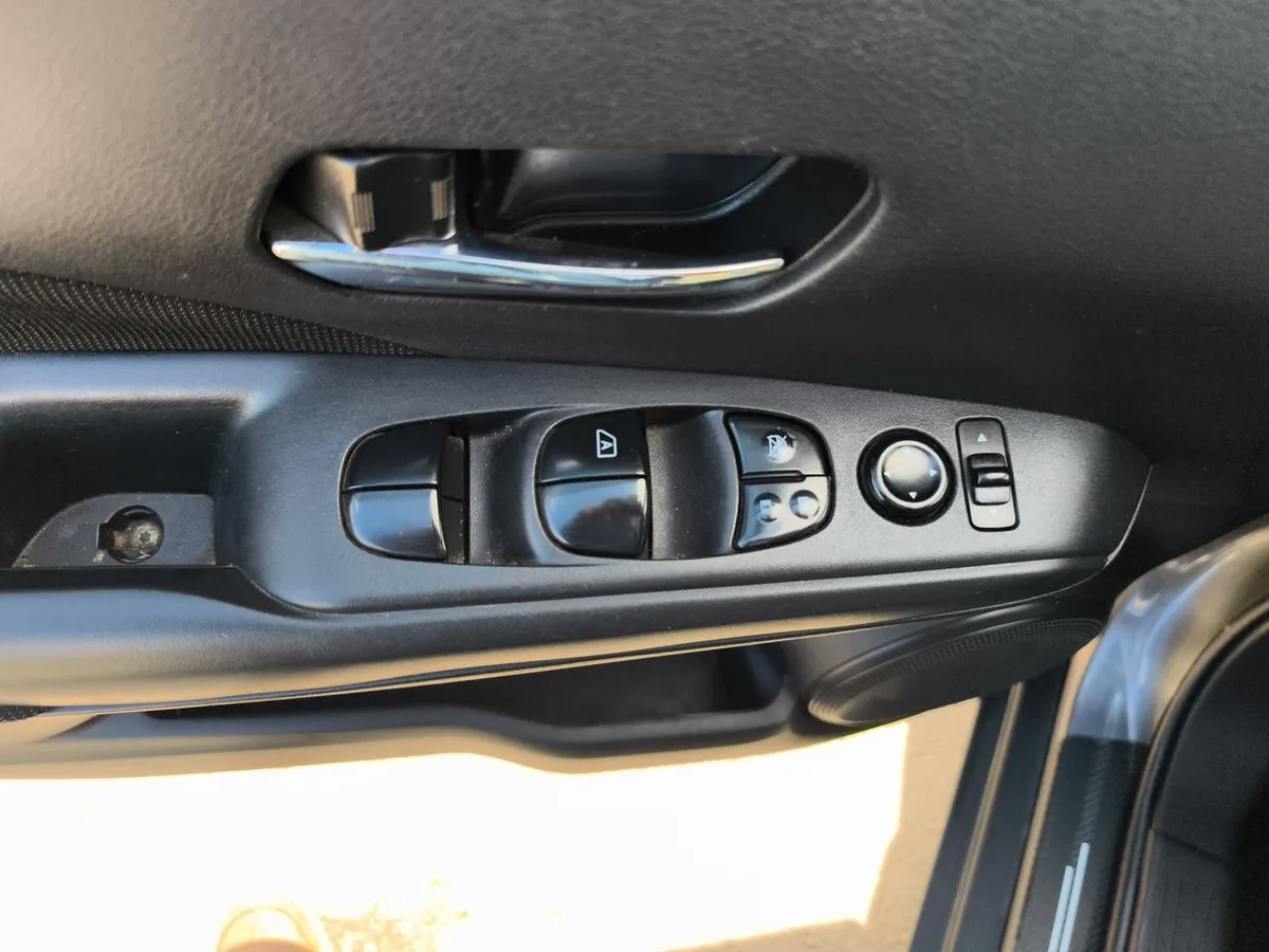 Nissan Kicks 1.6 Sense 4x2 Mt 5p año 2022