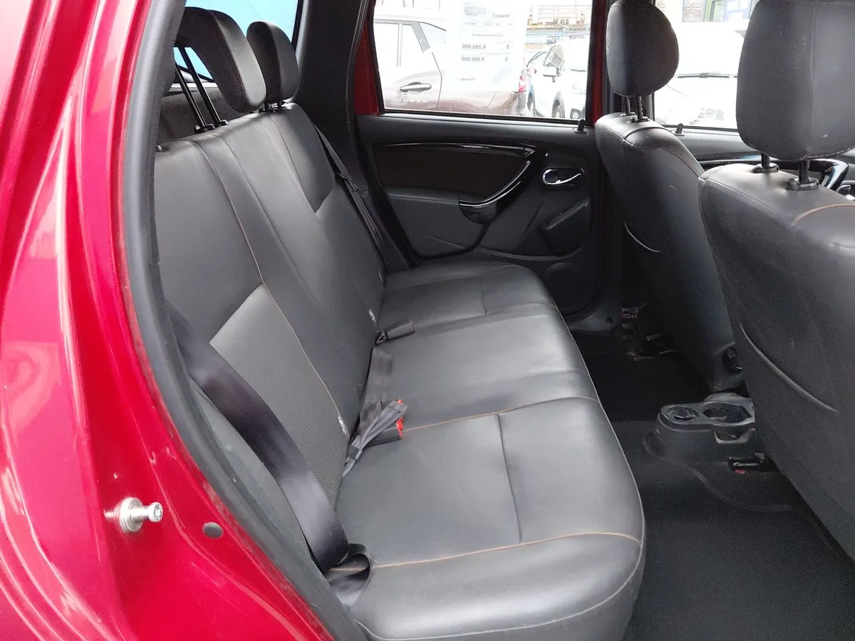 Renault Duster 2.0 Zen 4x2 Tech 6mt 5p año 2019