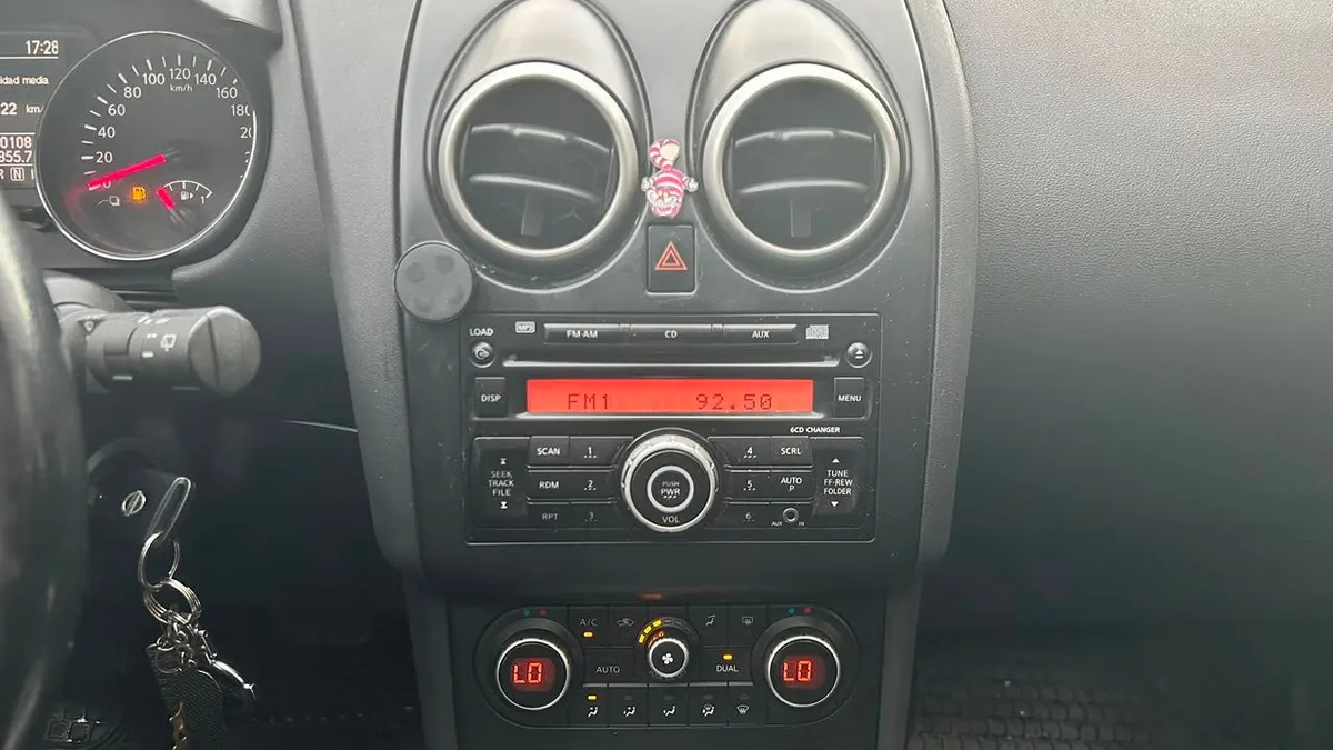 Nissan Qashqai +2 2.0 4x2 At 5p año 2014