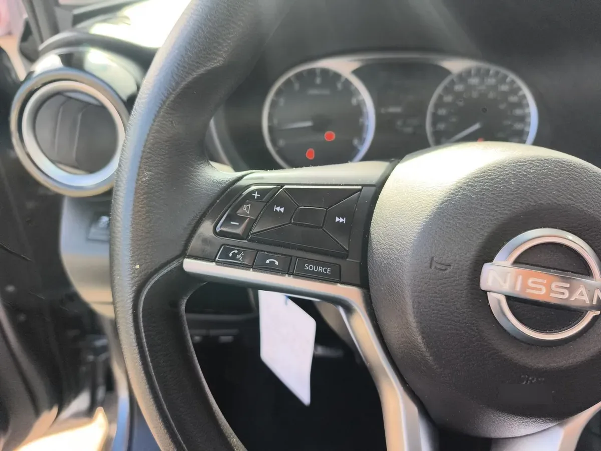 Nissan Kicks 1.6 Sense 4x2 Mt 5p año 2022