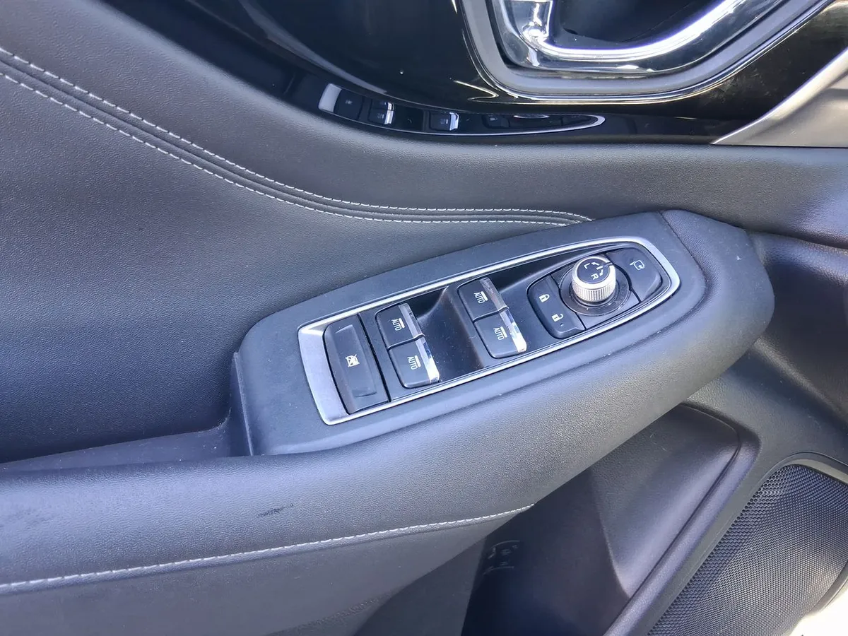 Subaru Outback 2.5i Touring Awd Cvt At 5p año 2023